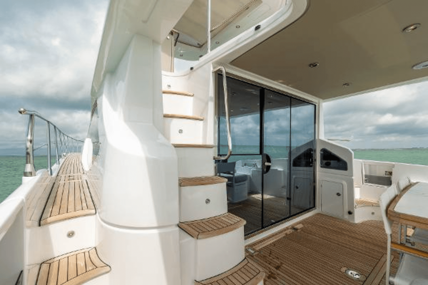 Slide: The Image of Azimut FLY 2022 - 4