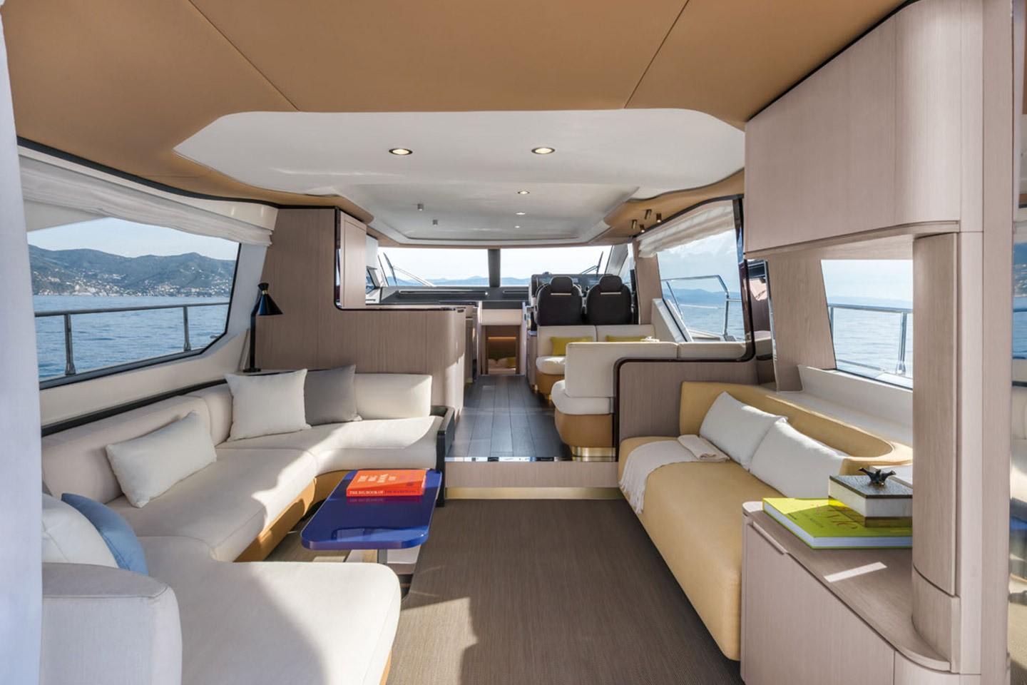 Slide: The Image of Azimut FLY 60 2024 - 9