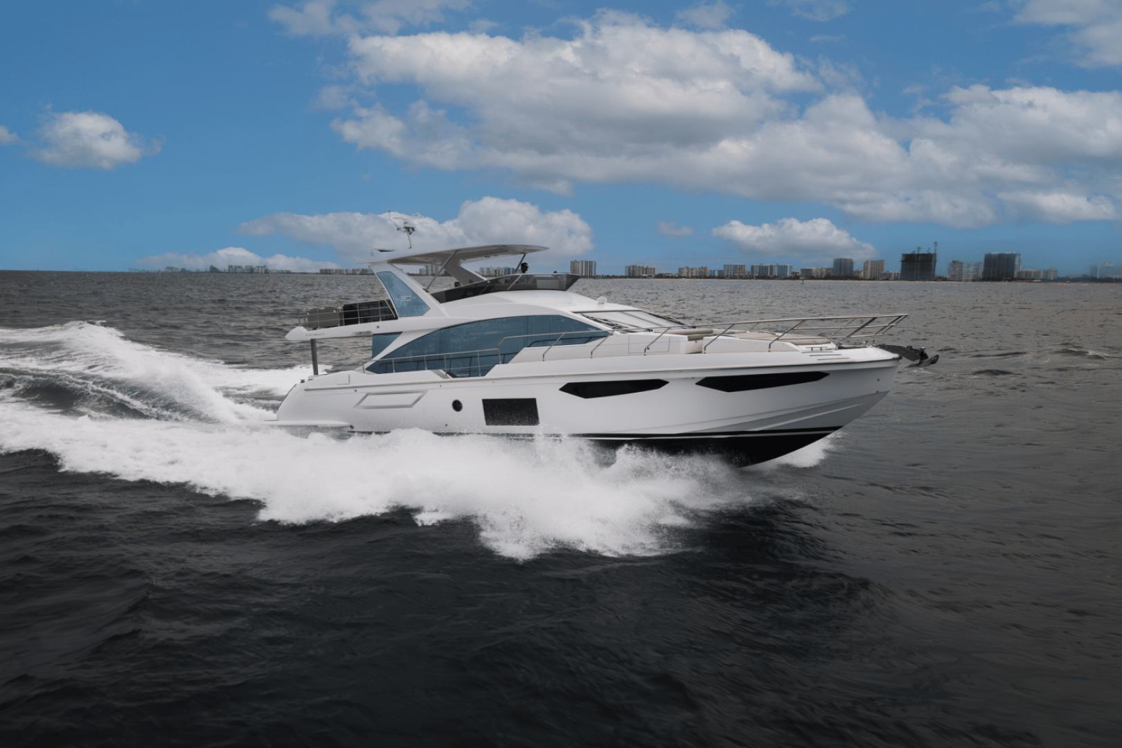 Slide: The Image of Azimut Fly 60 2025 - 4475125