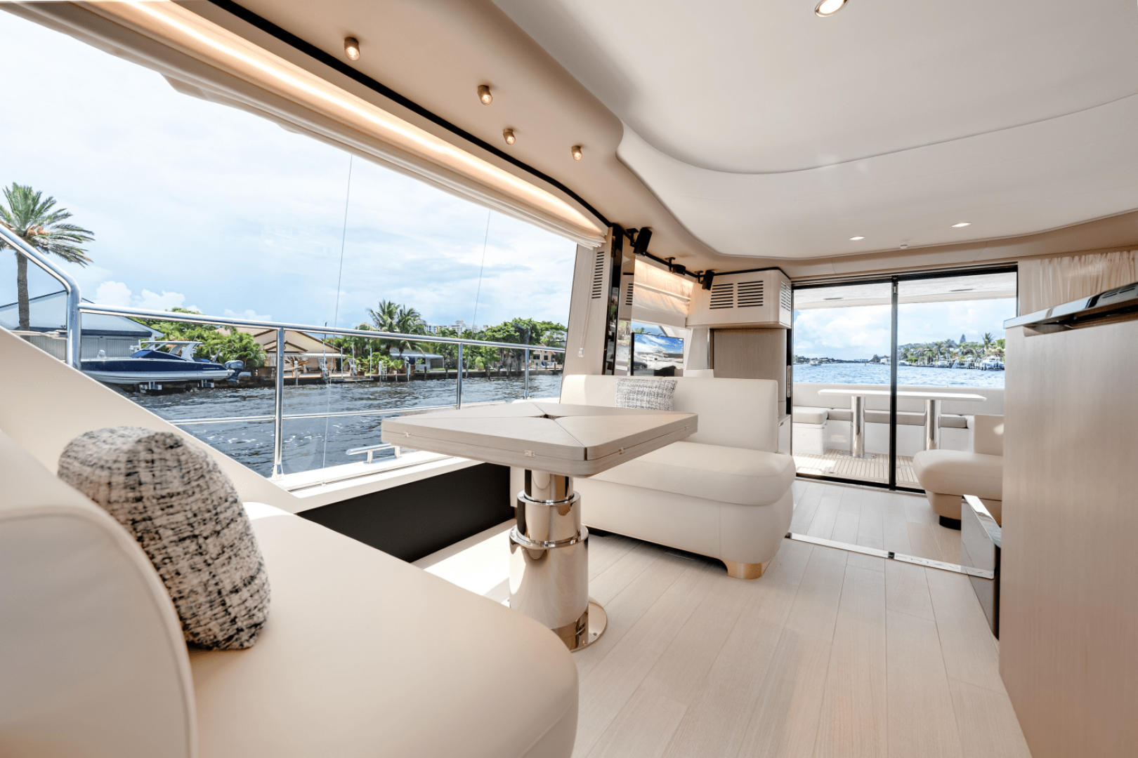 Slide: The Image of Azimut Fly 60 2025 - 4475154