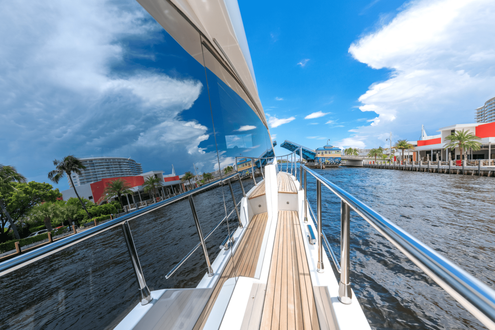 Slide: The Image of Azimut Fly 60 2025 - 4475167