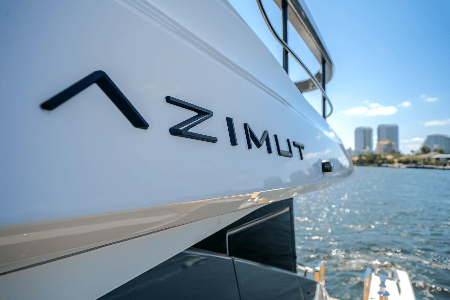 Slide: The Image of Azimut Fly 62 2025 - 54