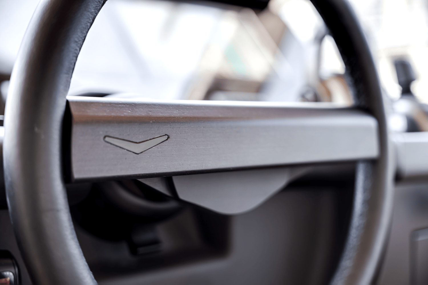 Slide: The Image of Azimut Fly 62 2025 - 74