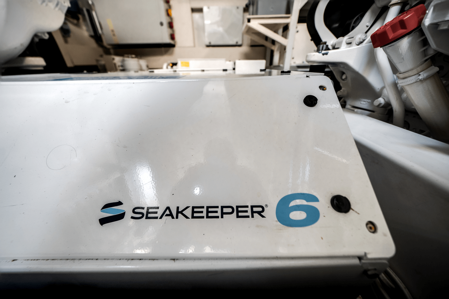 Slide: The Image of Azimut Fly 62 2025 - 80