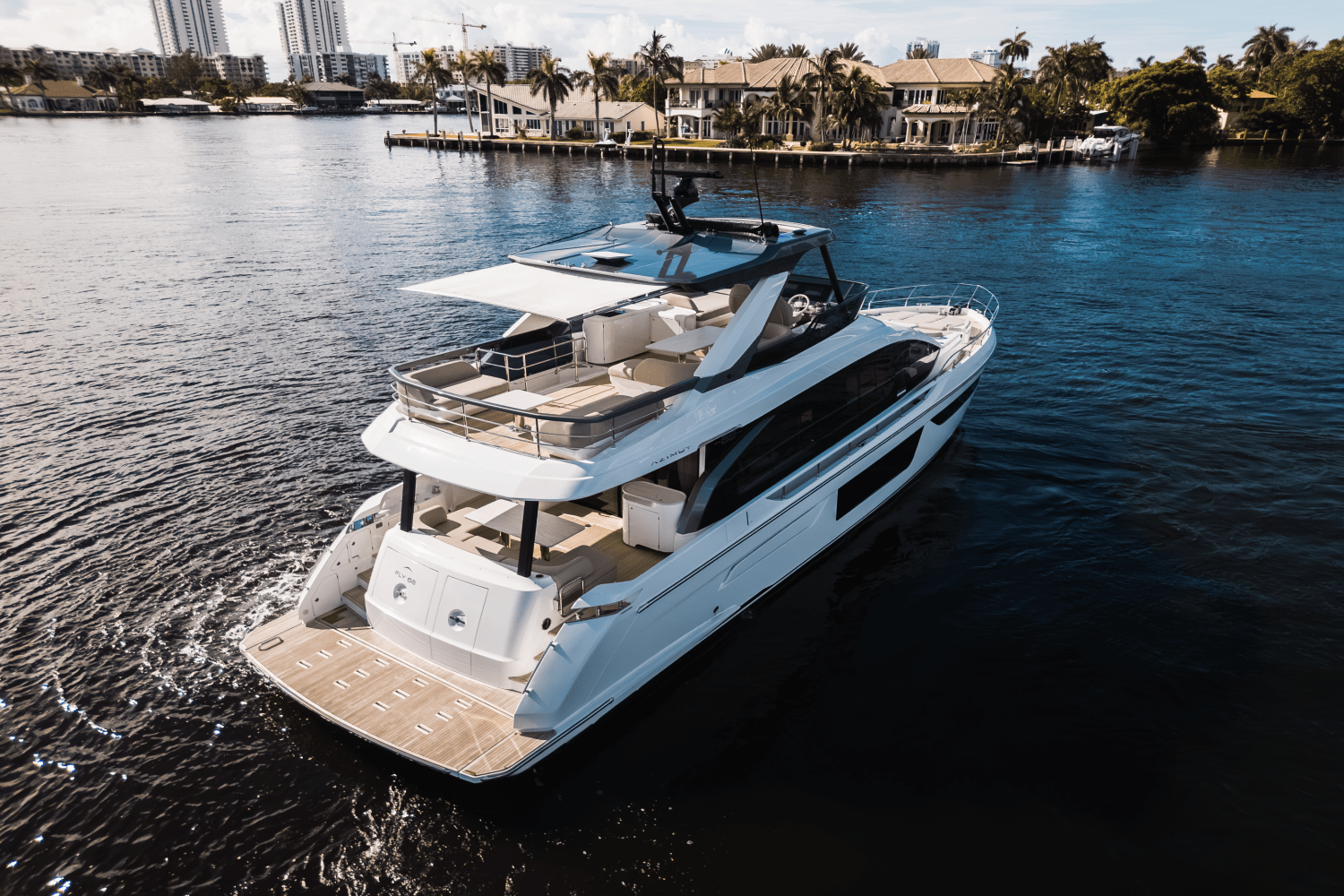 Slide: The Image of Azimut Fly 68 2025 - 13