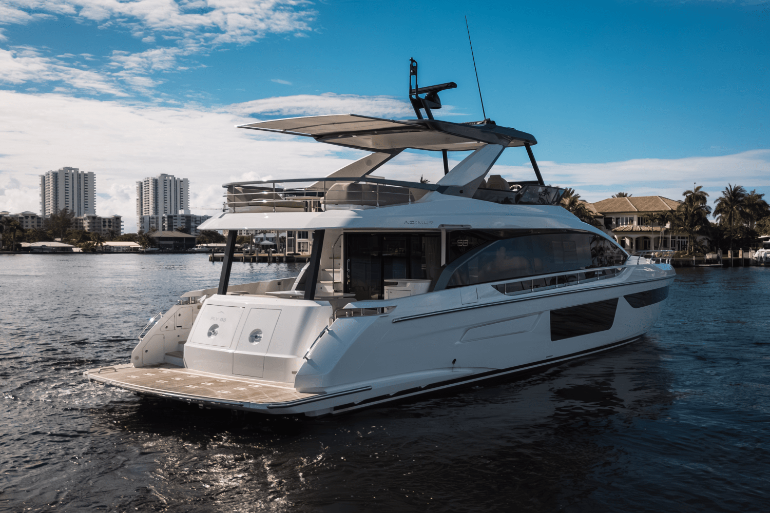 Slide: The Image of Azimut Fly 68 2025 - 14