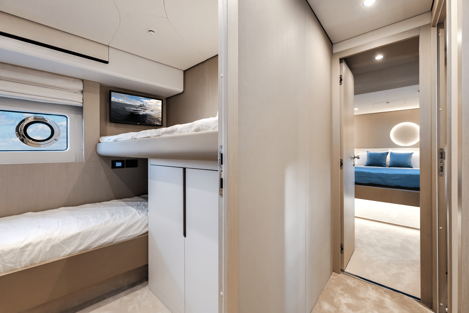 Slide: The Image of Azimut Fly 68 2025 - 23