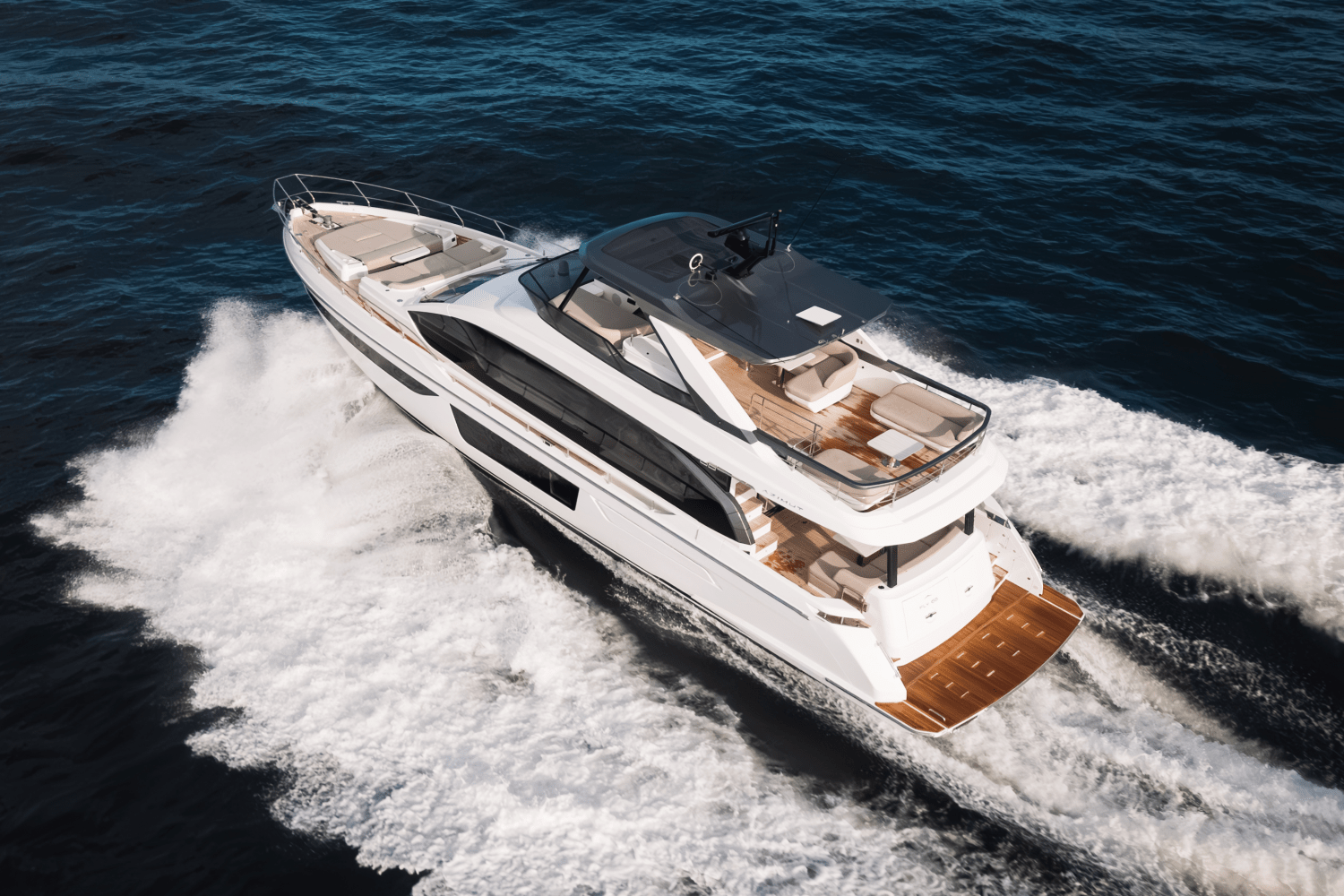 Slide: The Image of Azimut Fly 68 2025 - 4