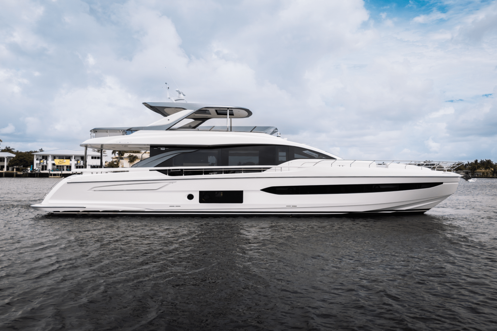 Slide: The Image of Azimut Fly 78 2026 - 5506464