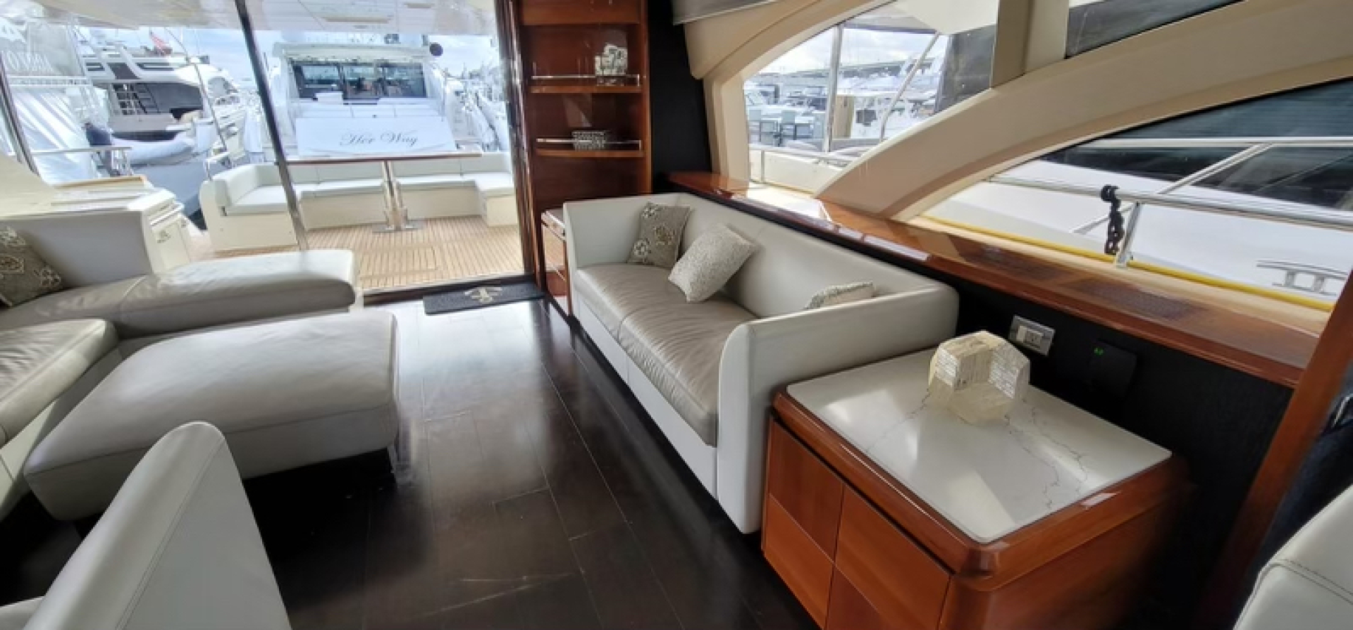 Slide: The Image of Azimut Flybridge 2008 - 3210830