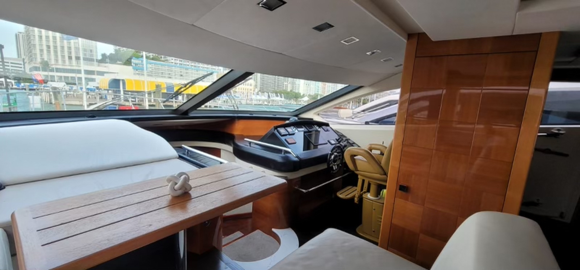 Slide: The Image of Azimut Flybridge 2008 - 3210835