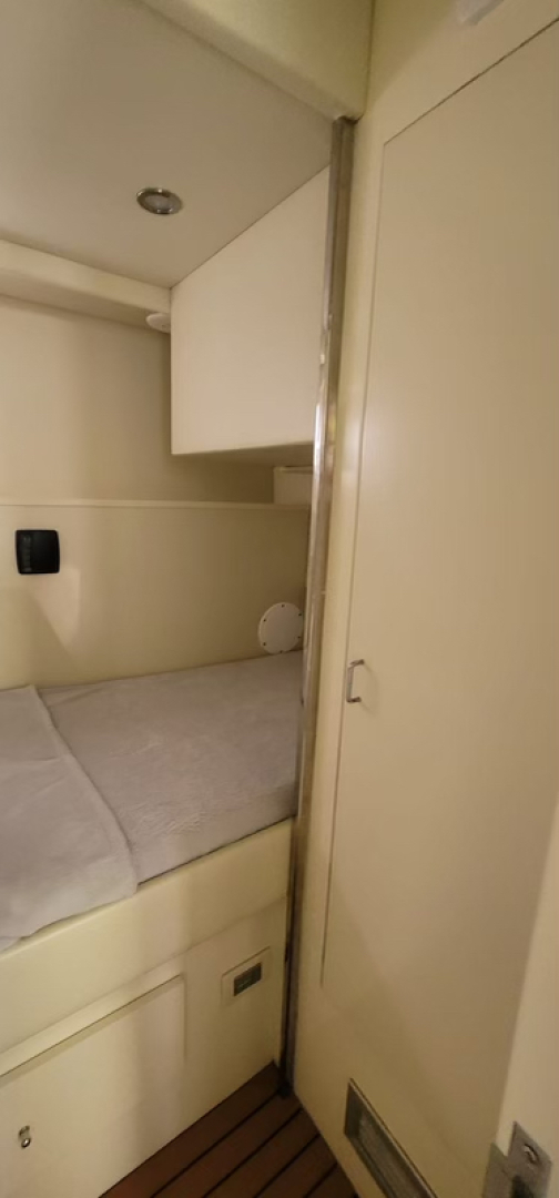 Slide: The Image of Azimut Flybridge 2008 - 3210851