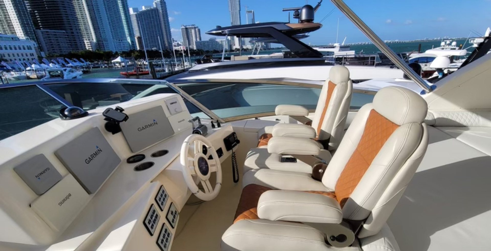 Slide: The Image of Azimut Flybridge 2008 - 3210816