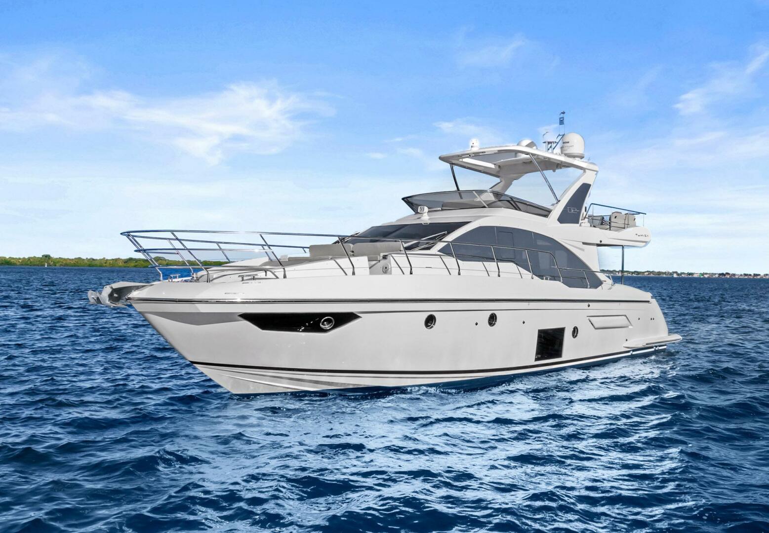 Slide: The Image of Azimut Flybridge 2019 - 5129610