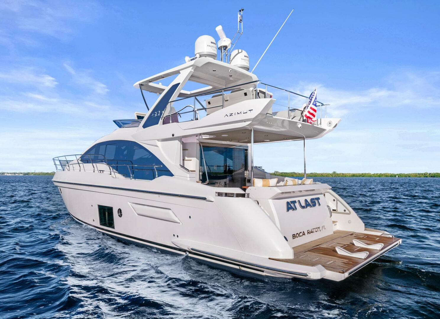 Slide: The Image of Azimut Flybridge 2019 - 5129671