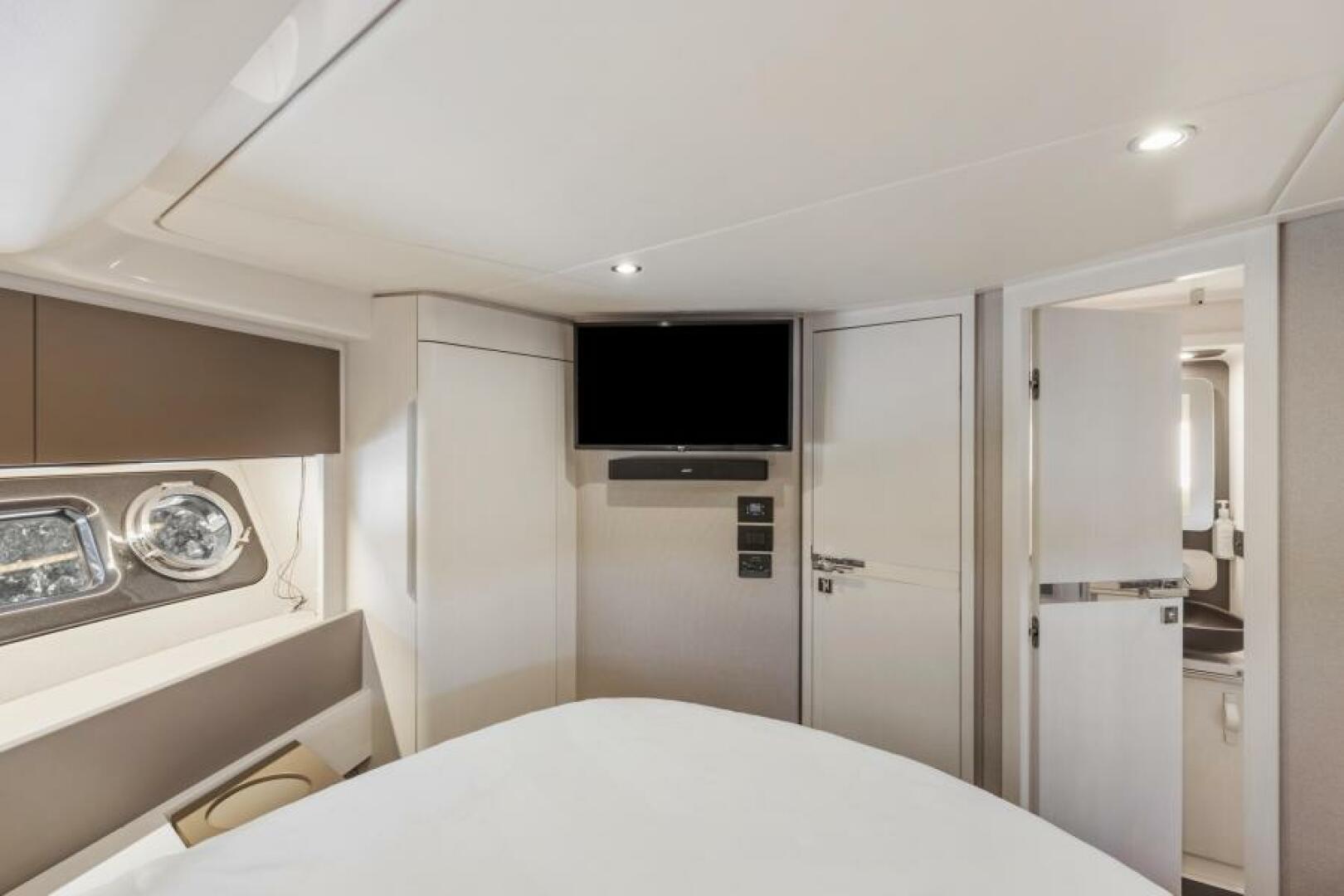 Slide: The Image of Azimut 50 - True North - Stateroom 2021 Azimut 50 Flybridge Motoryacht - True North - 4737028