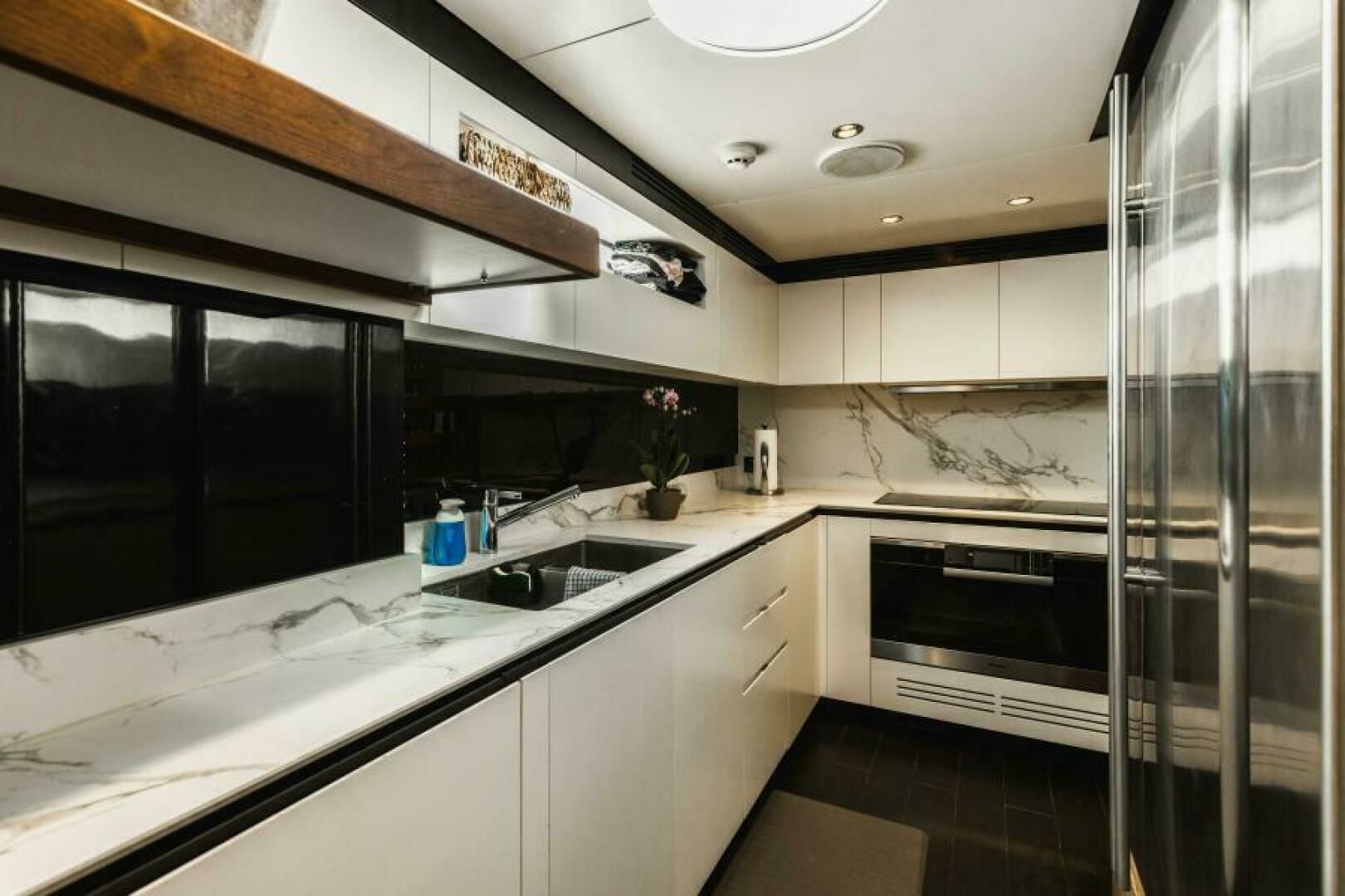 Slide: The Image of Azimut Grande 27 METRI 2019 - 5435324