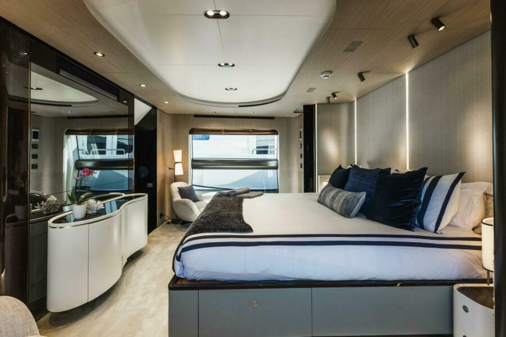Slide: The Image of Azimut Grande 27 METRI 2019 - 5435335