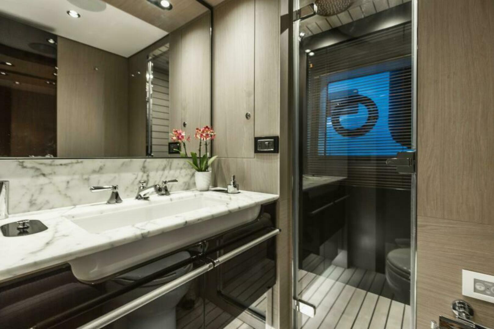 Slide: The Image of Azimut Grande 27 METRI 2019 - 5435344
