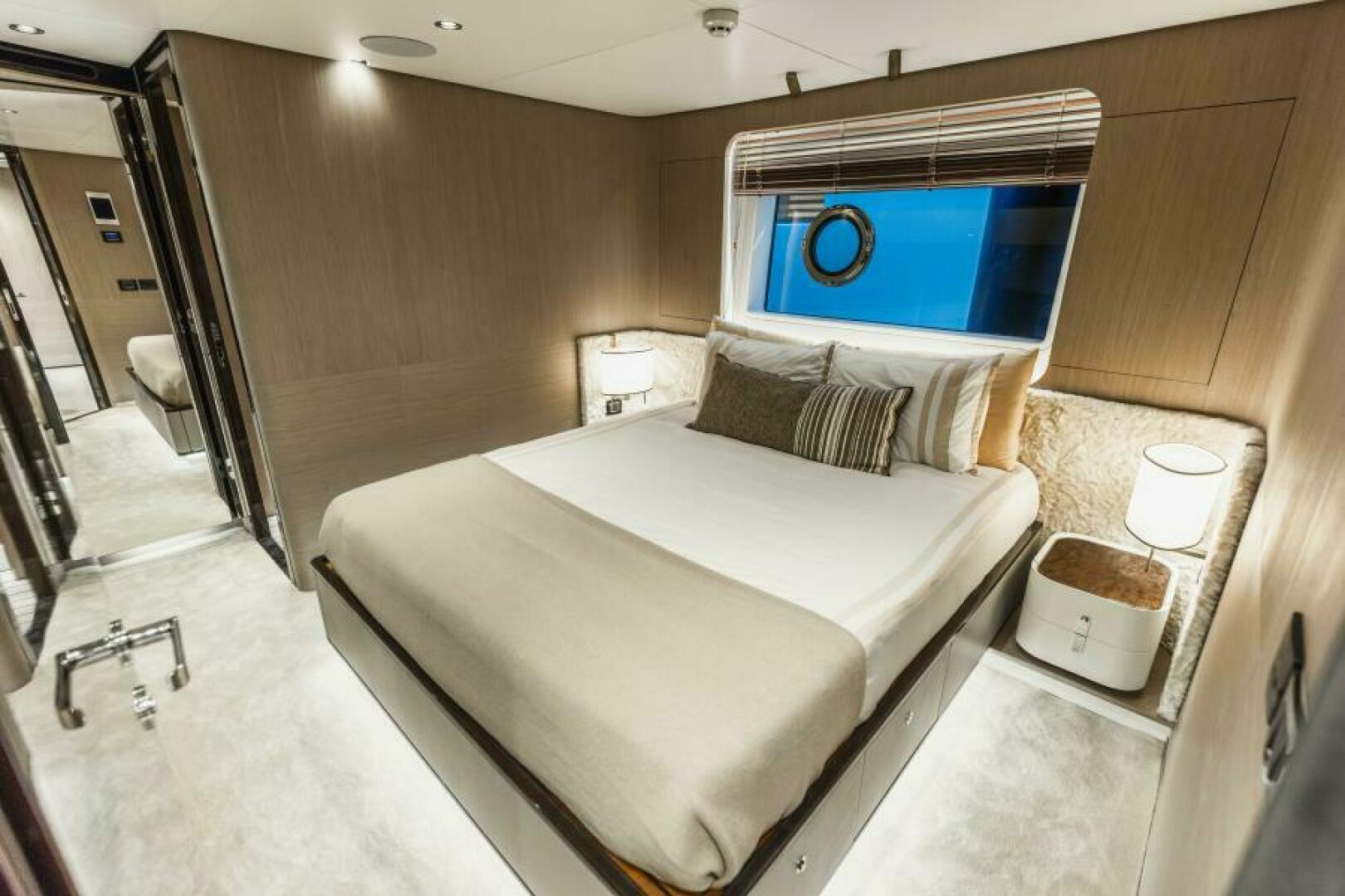 Slide: The Image of Azimut Grande 27 METRI 2019 - 5435345