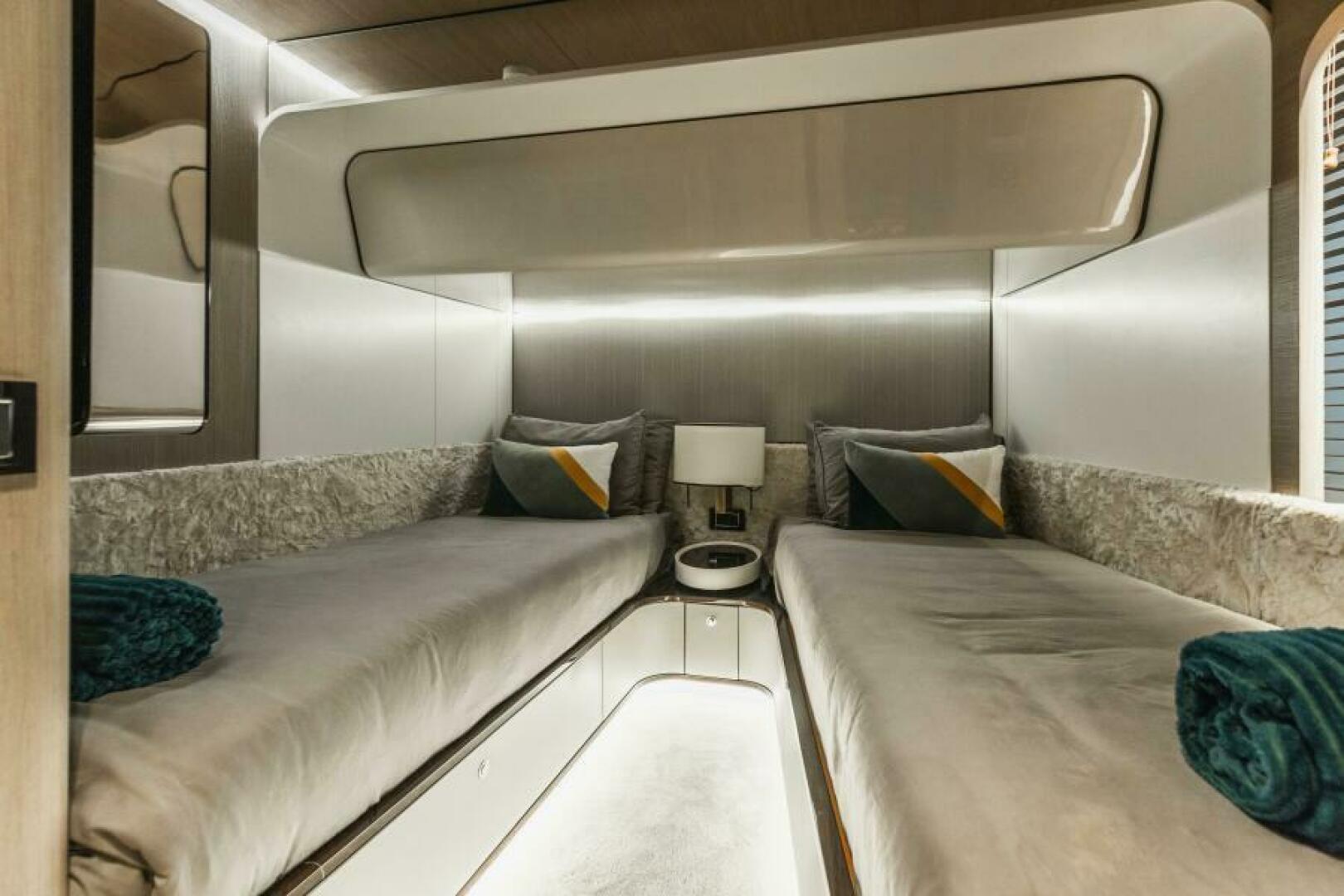 Slide: The Image of Azimut Grande 27 METRI 2019 - 5435347
