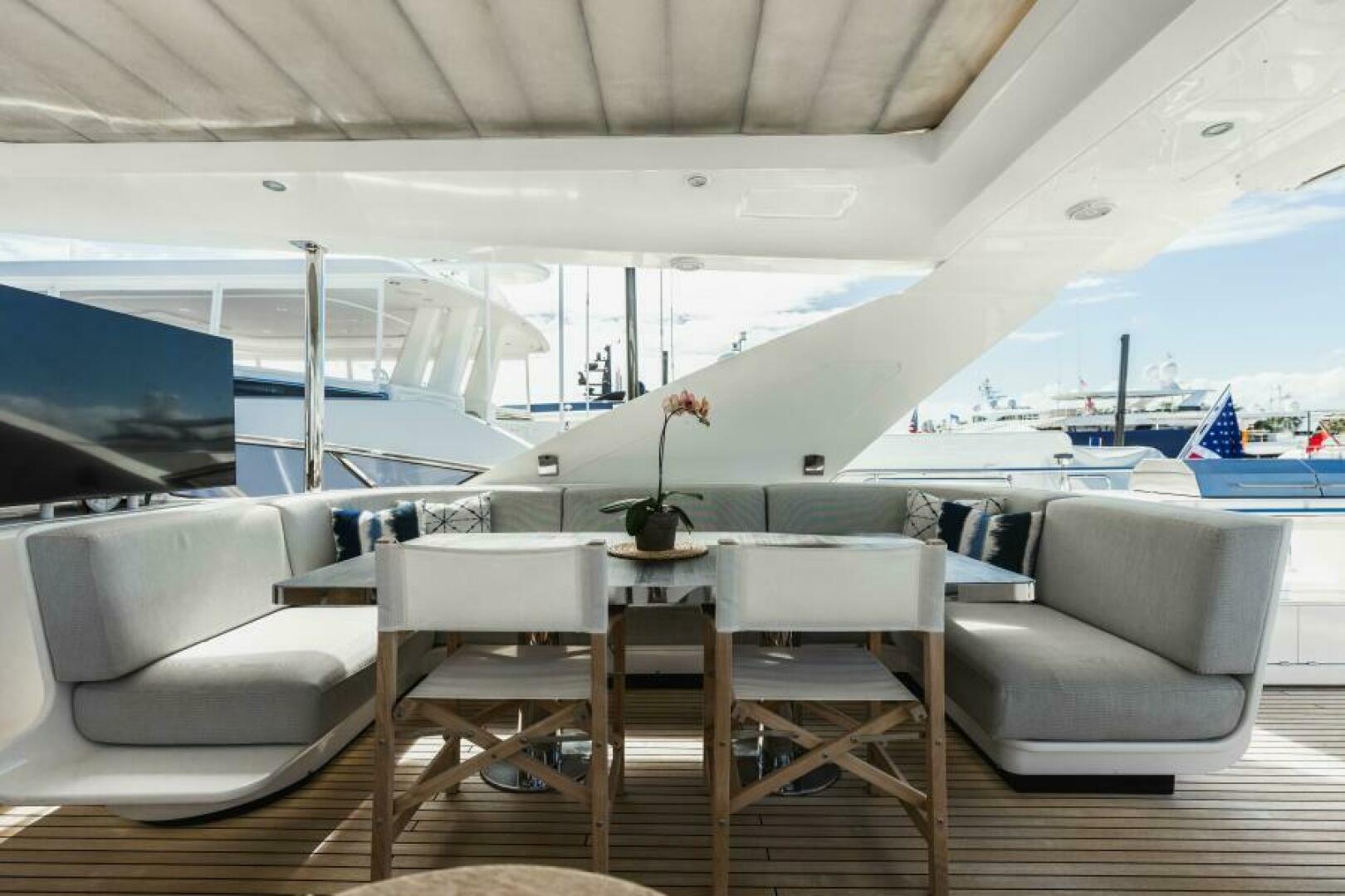 Slide: The Image of Azimut Grande 27 METRI 2019 - 5435361