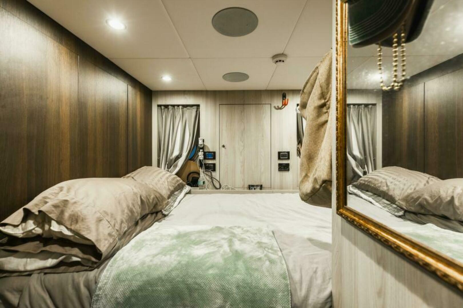Slide: The Image of Azimut Grande 27 METRI 2019 - 5435368