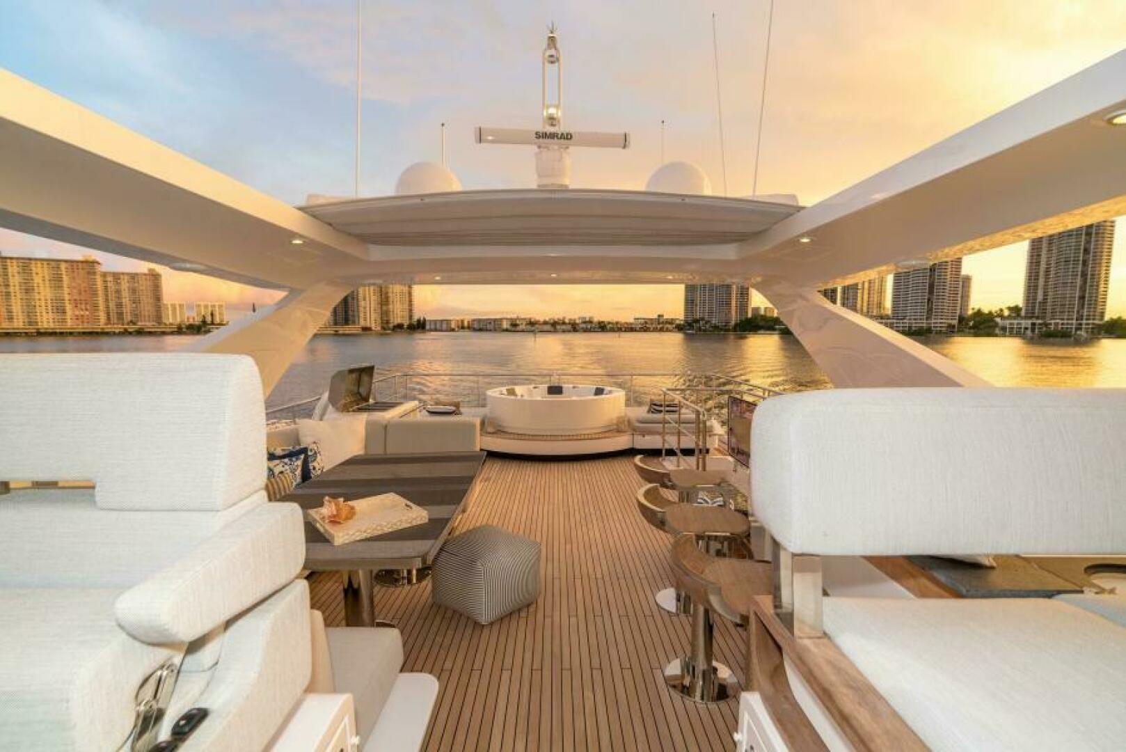 Slide: The Image of Azimut Grande 27 METRI 2019 - 5435386