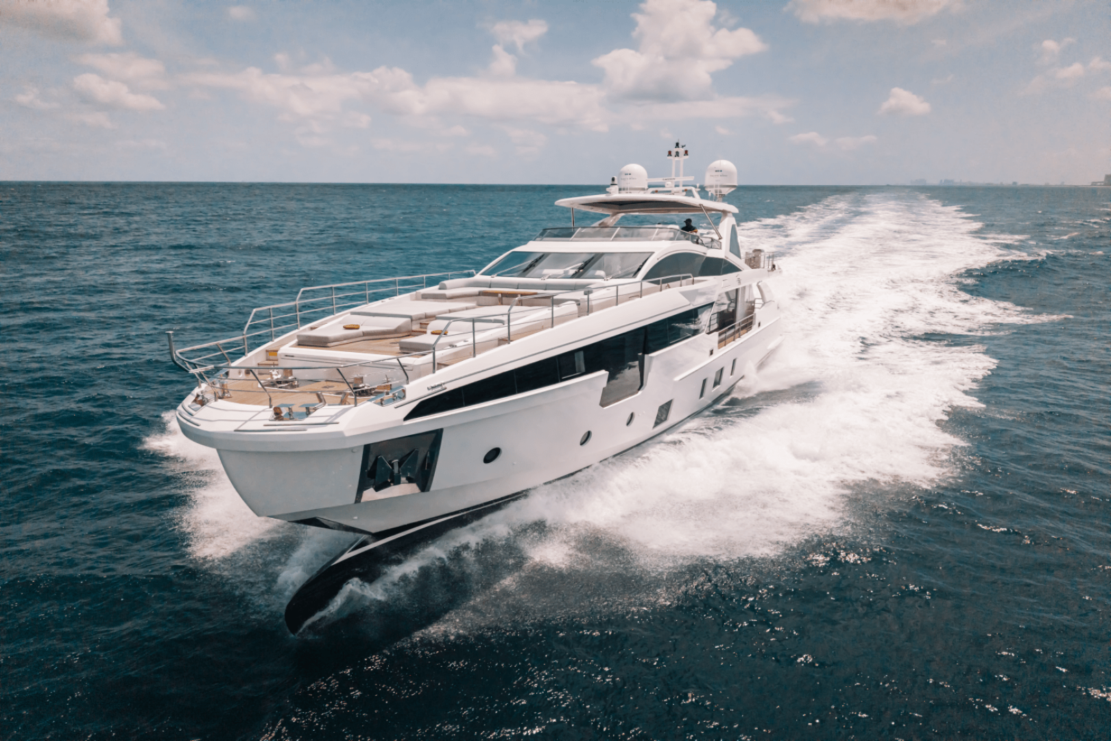 Slide: The Image of Azimut Grande 32M 2025 - 5273806