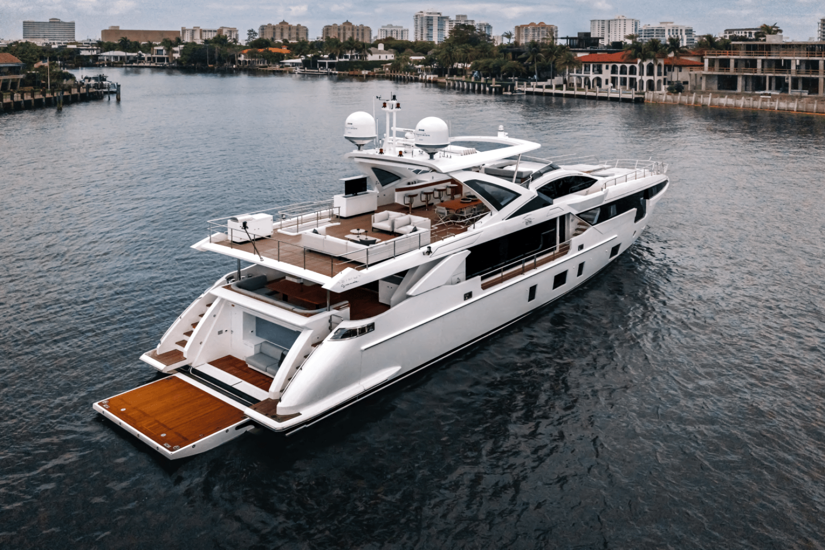 Slide: The Image of Azimut Grande 32M 2025 - 5273813