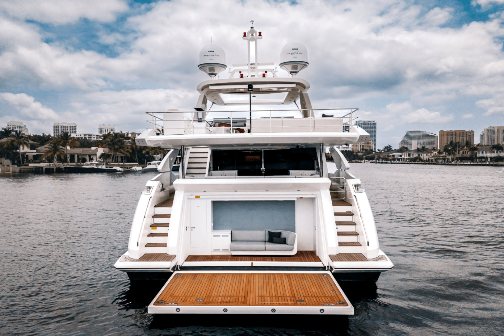 Slide: The Image of Azimut Grande 32M 2025 - 5273818