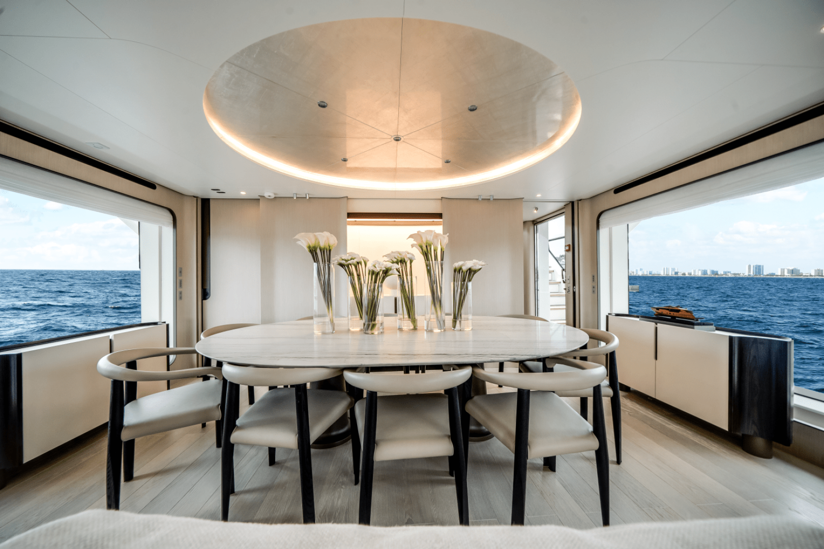 Slide: The Image of Azimut Grande 32M 2025 - 5273835
