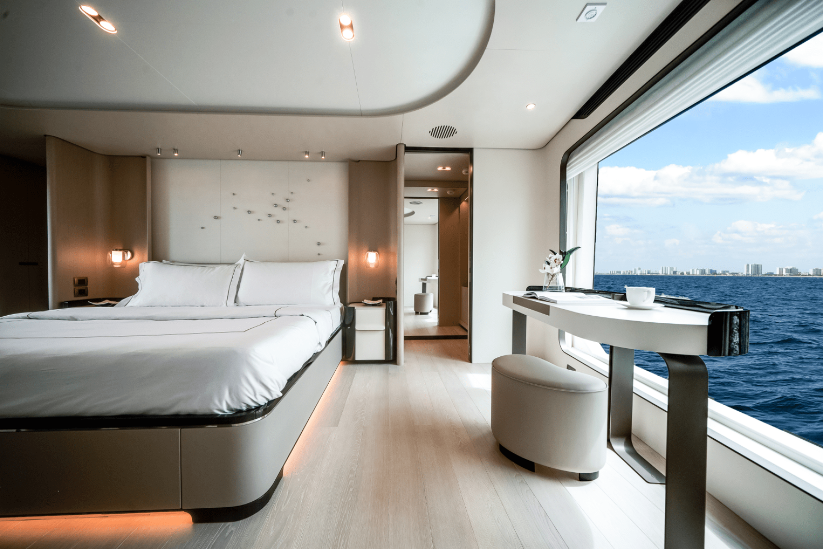 Slide: The Image of Azimut Grande 32M 2025 - 5273841