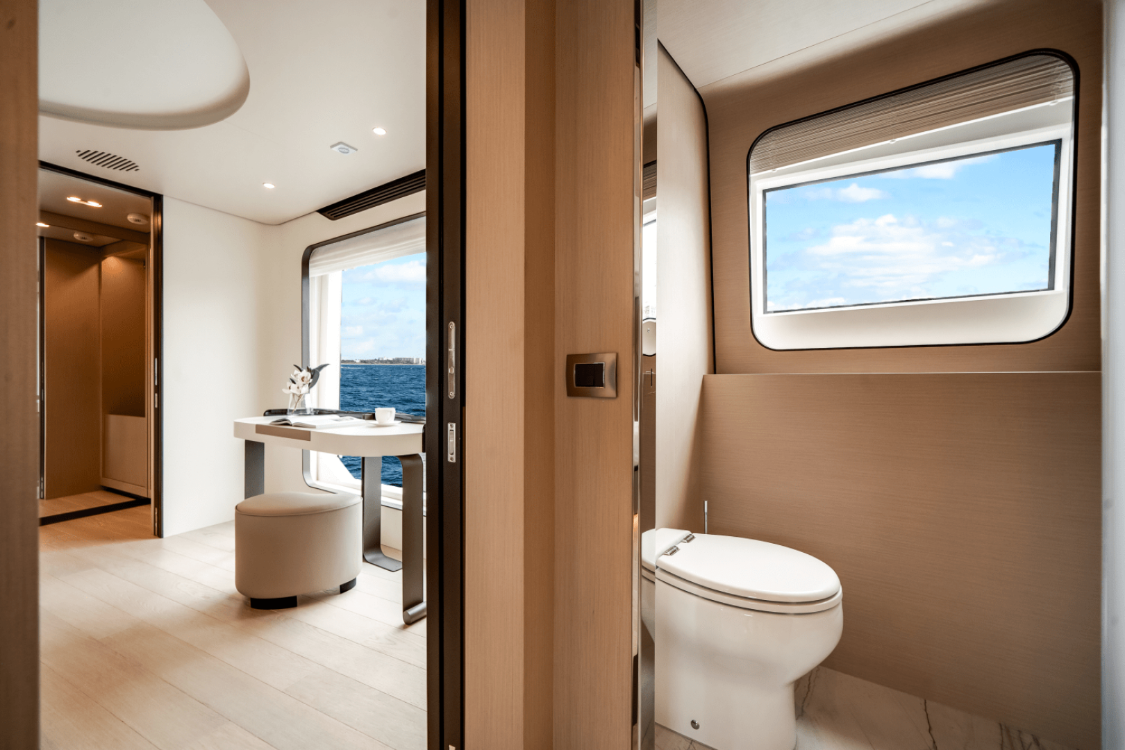 Slide: The Image of Azimut Grande 32M 2025 - 5273848