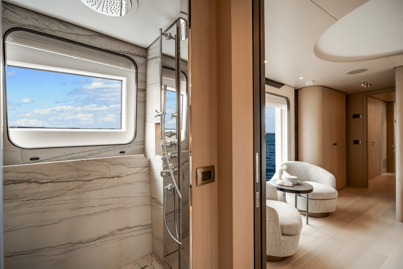 Slide: The Image of Azimut Grande 32M 2025 - 5273849
