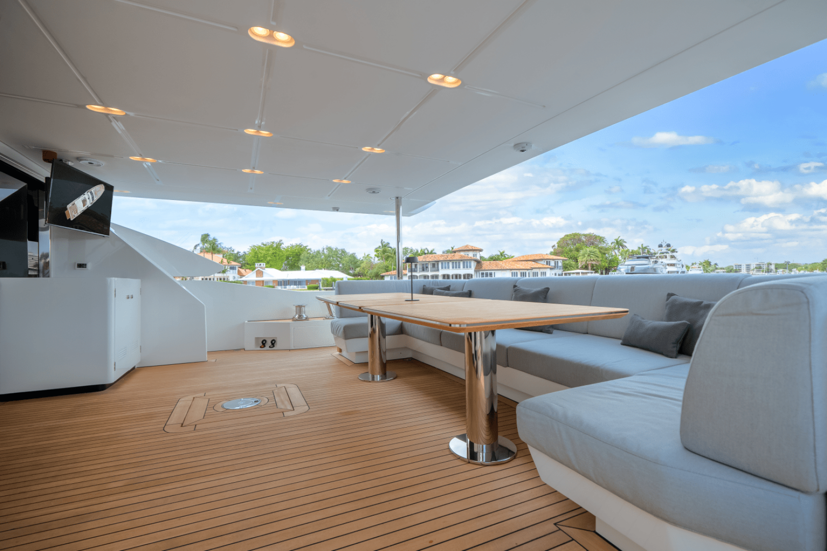 Slide: The Image of Azimut Grande 32M 2025 - 5273855