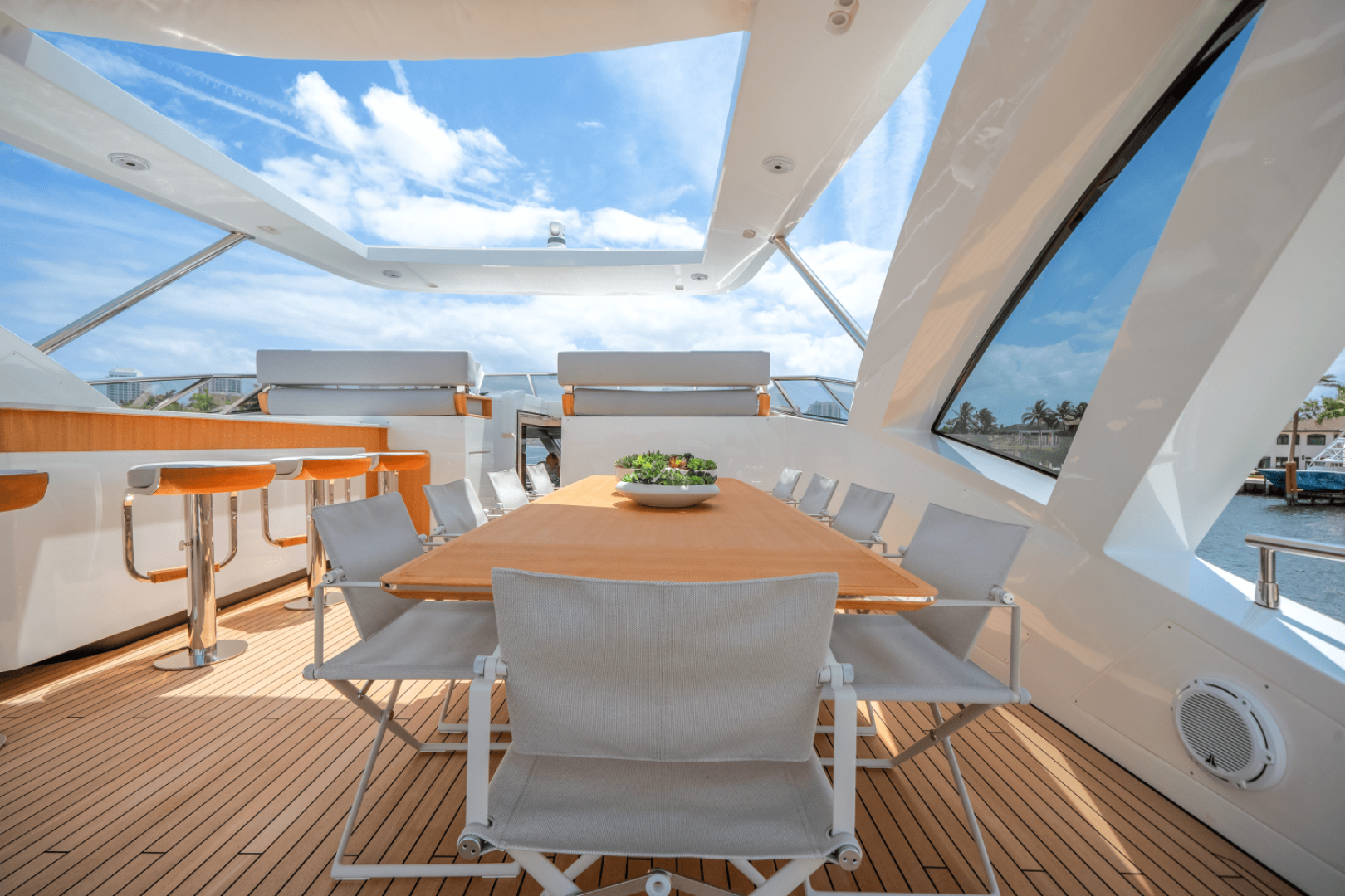 Slide: The Image of Azimut Grande 32M 2025 - 5273874