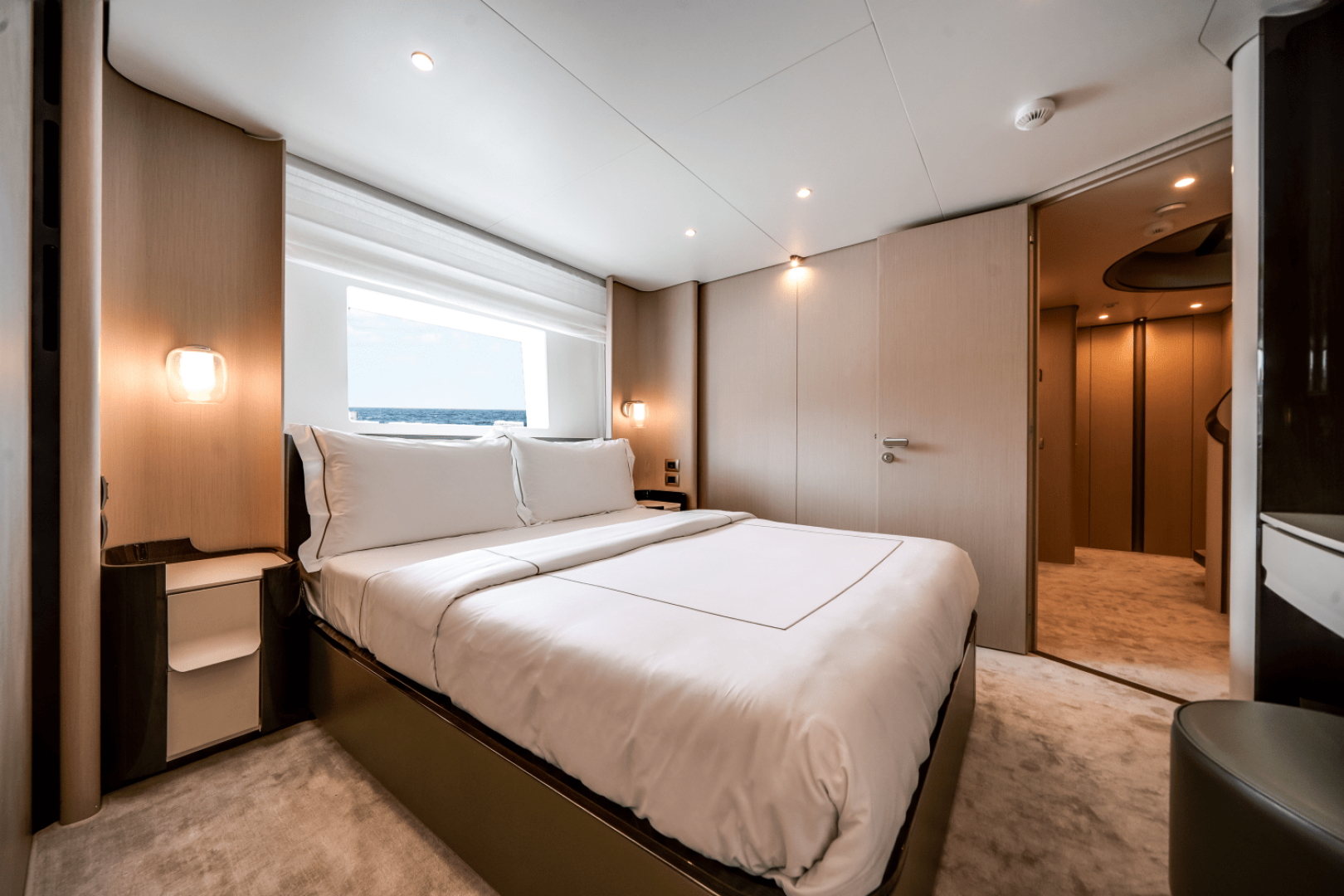 Slide: The Image of Azimut Grande 32M 2025 - 5273880