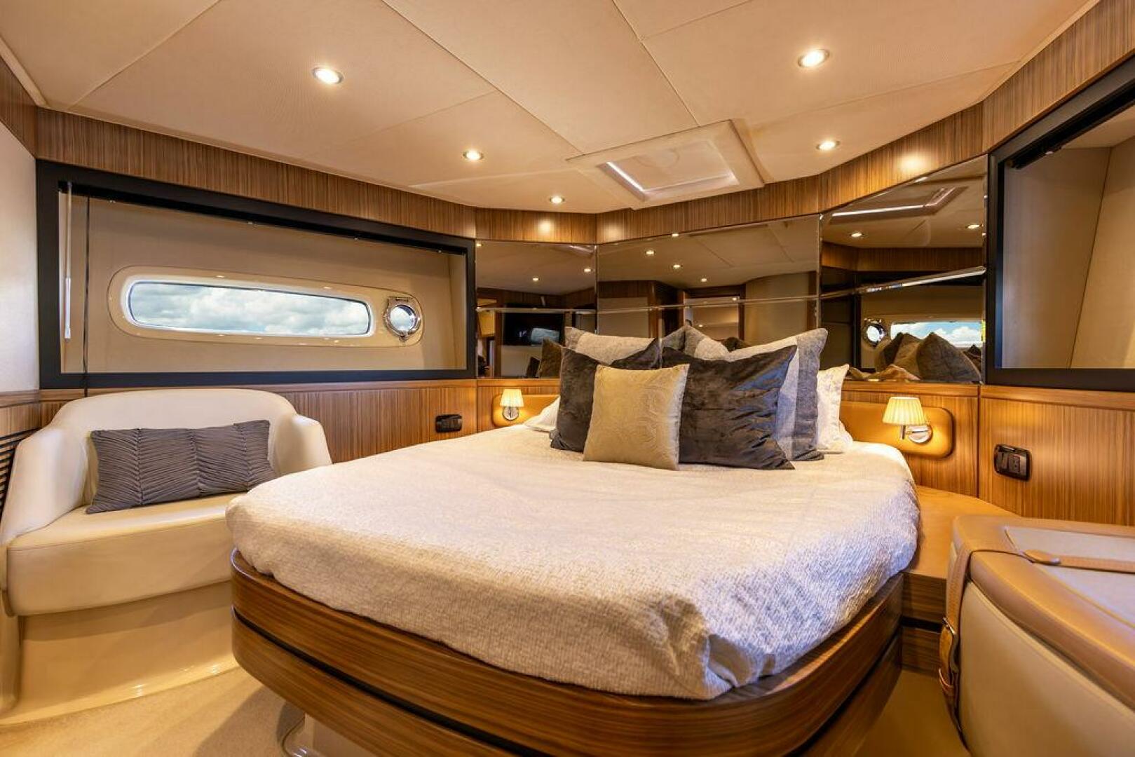 Slide: The Image of Azimut Magellano 53 2017 - 15