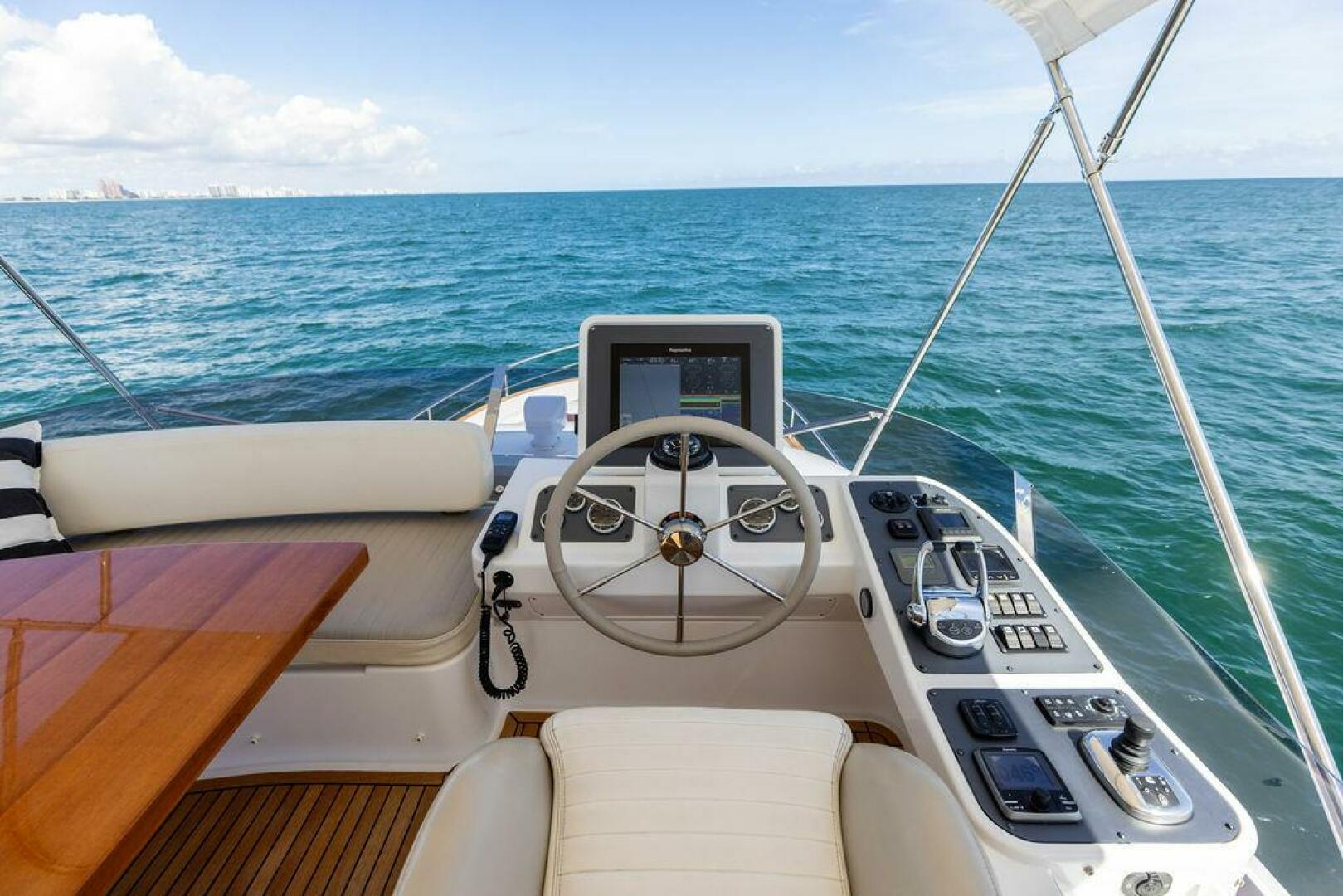Slide: The Image of Azimut Magellano 53 2017 - 24