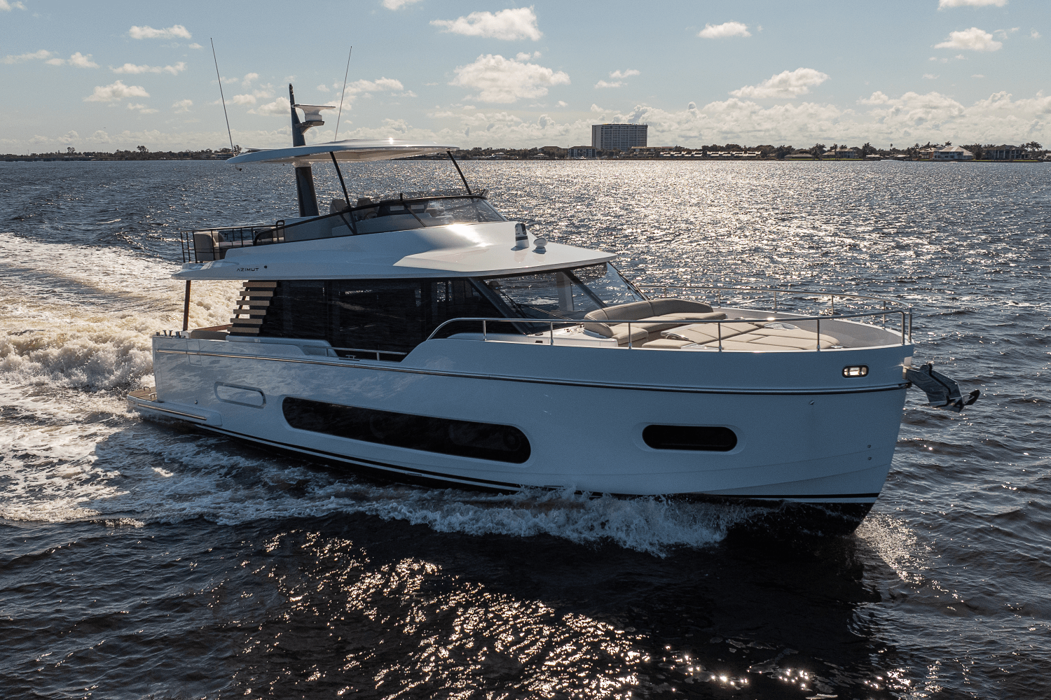 Slide: The Image of Azimut Magellano 60 2025 - 0