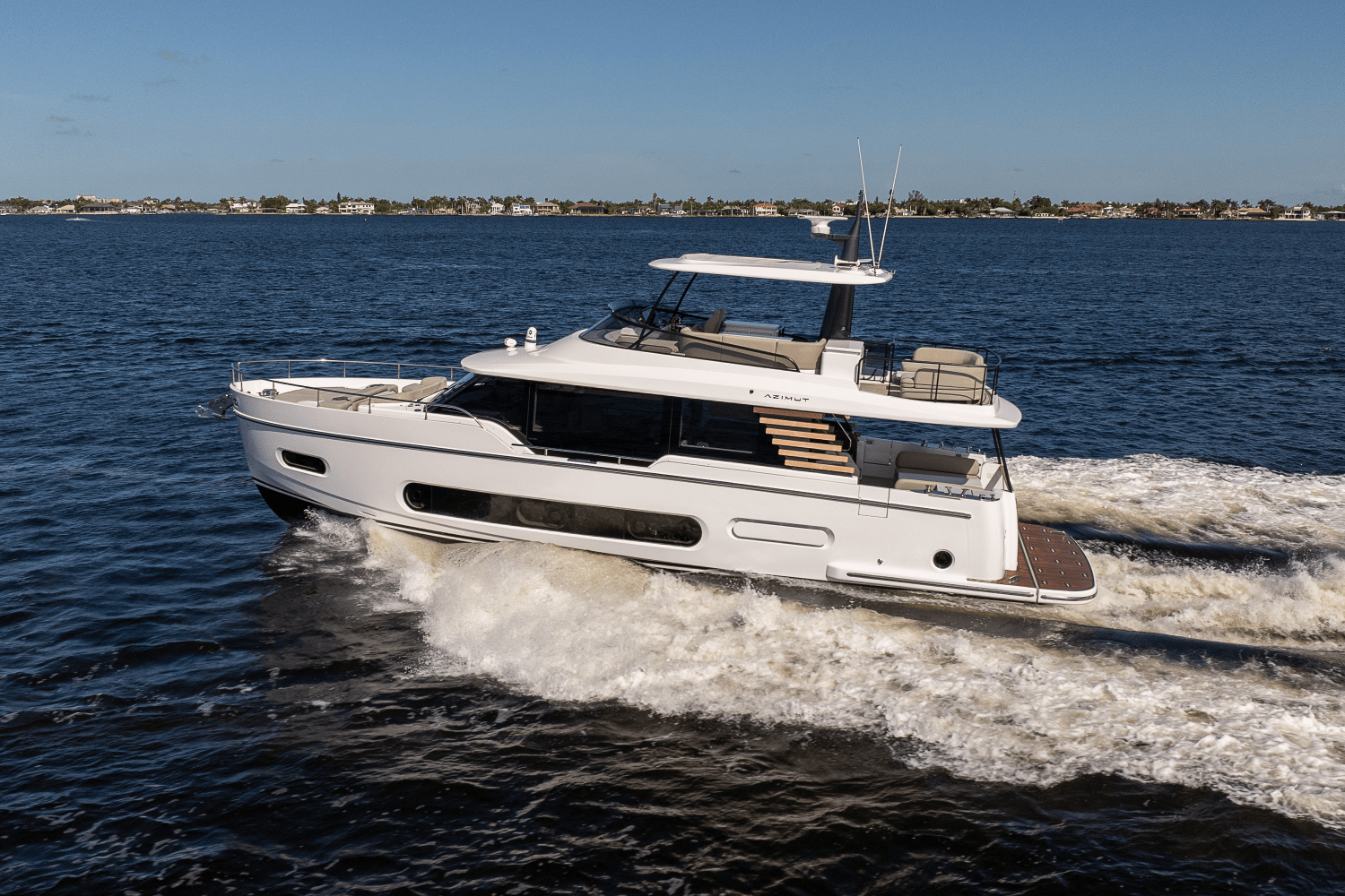 Slide: The Image of Azimut Magellano 60 2025 - 1