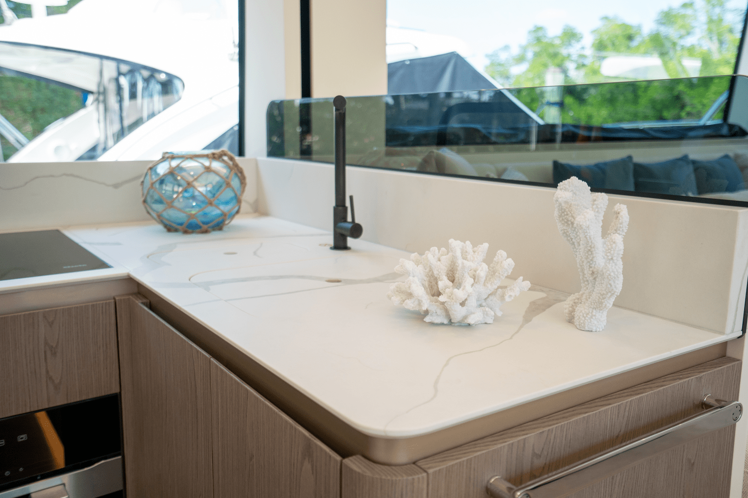 Slide: The Image of Azimut Magellano 60 2025 - 12