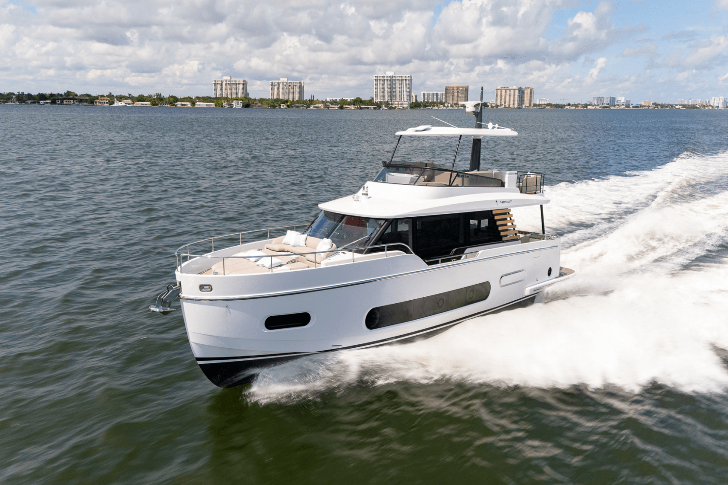 Slide: The Image of Azimut Magellano 60 2025 - 13