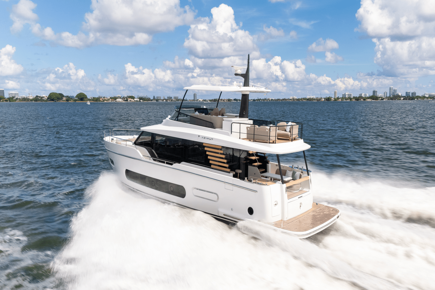 Slide: The Image of Azimut Magellano 60 2025 - 14