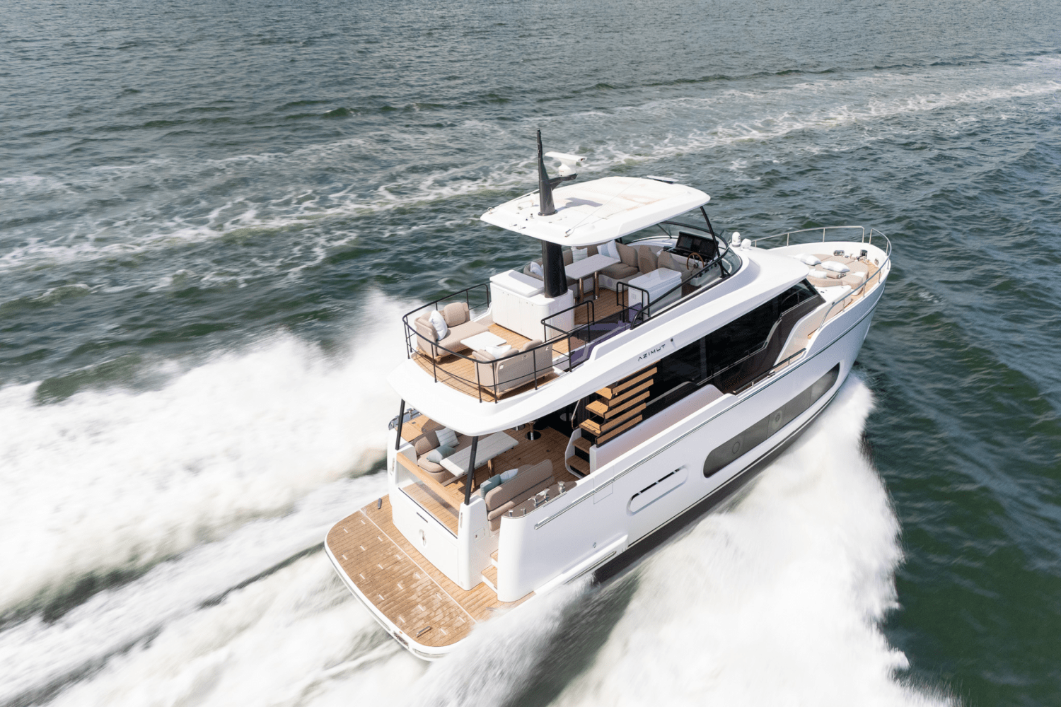 Slide: The Image of Azimut Magellano 60 2025 - 15