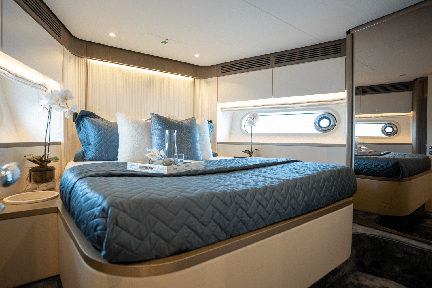 Slide: The Image of Azimut Magellano 60 2025 - 34