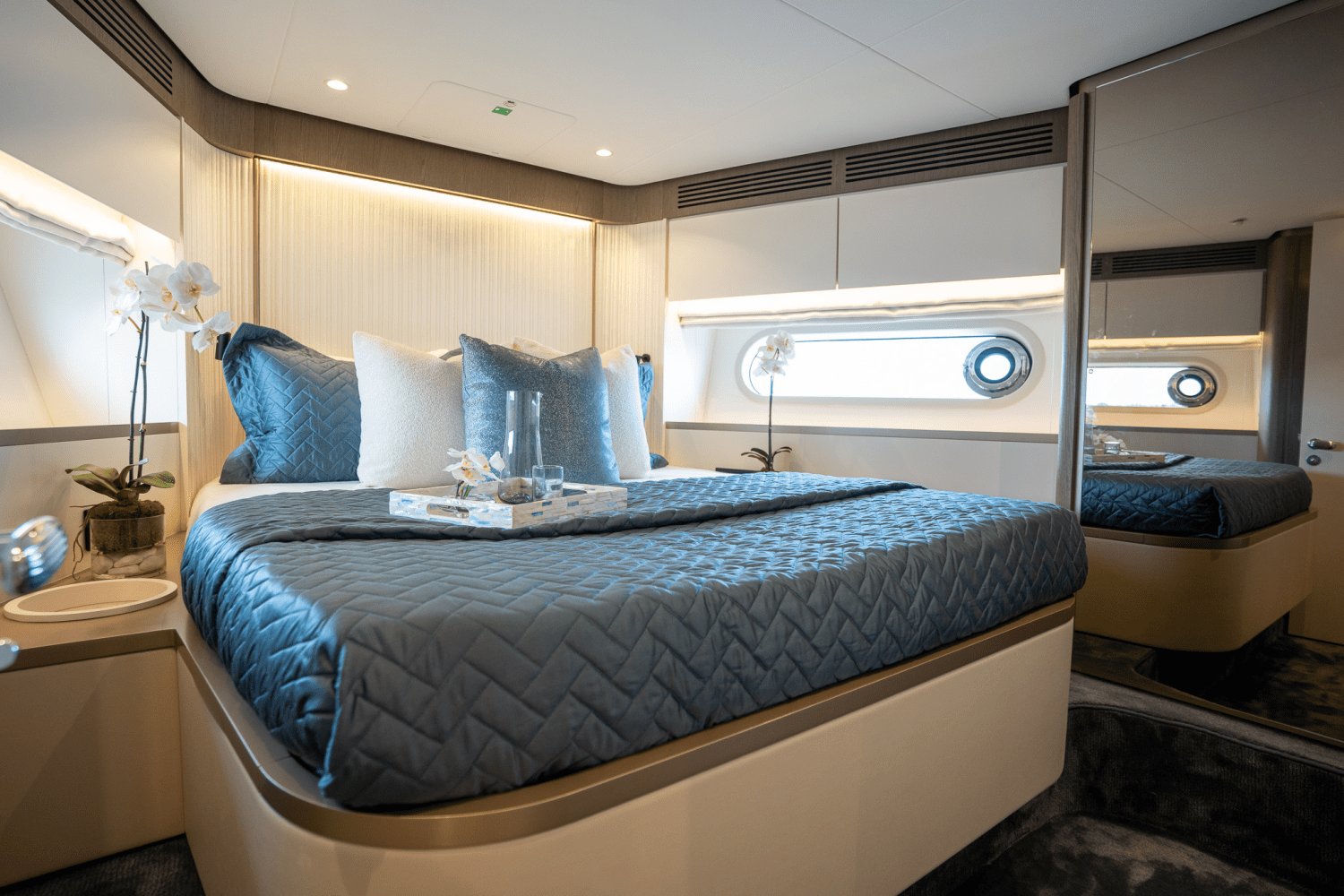 Slide: The Image of Azimut Magellano 60 2025 - 35