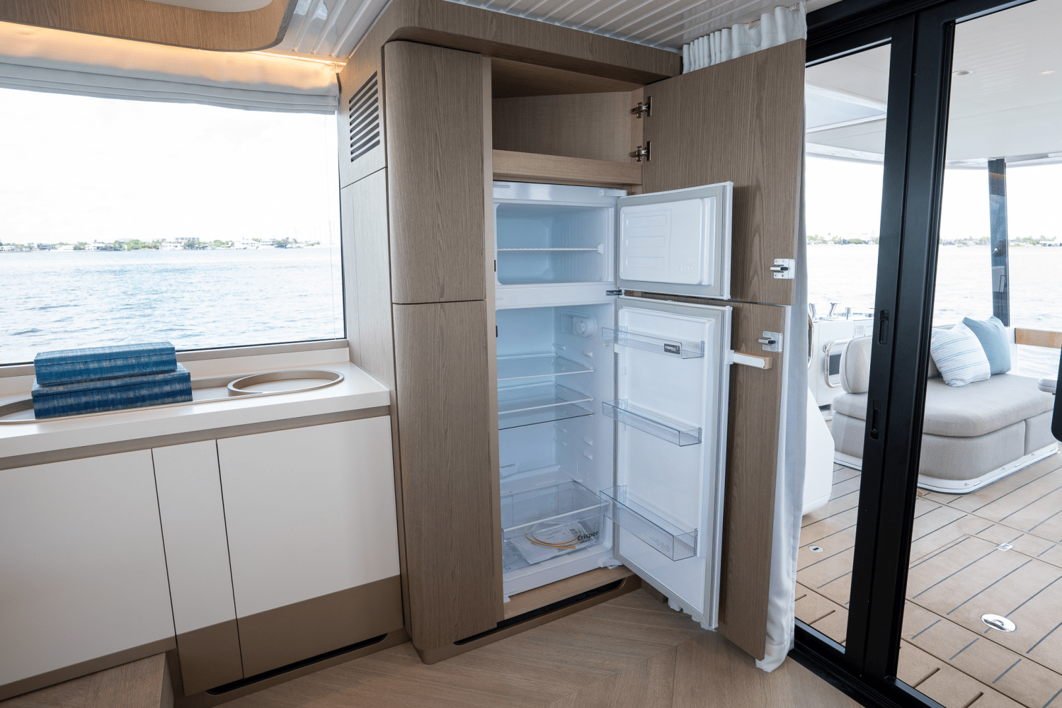 Slide: The Image of Azimut Magellano 60 2025 - 47