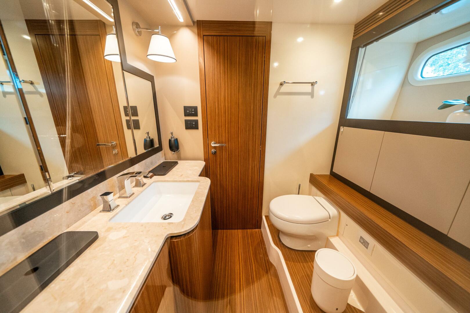 Slide: The Image of Azimut Magellano 66 2018 - 35